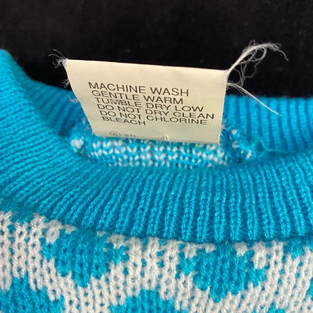 VINTAGE Rainbow Connection Sweater Girls Toddler 3T Purple Roses Blue Yellow 80s - Picture 4 of 6